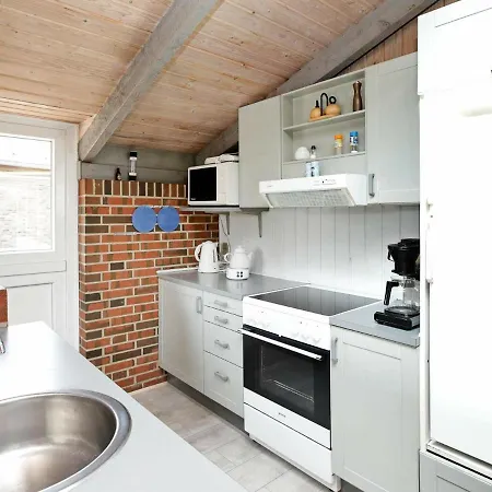 Three-bedroom Holiday In Henne 13 * Henne Strand